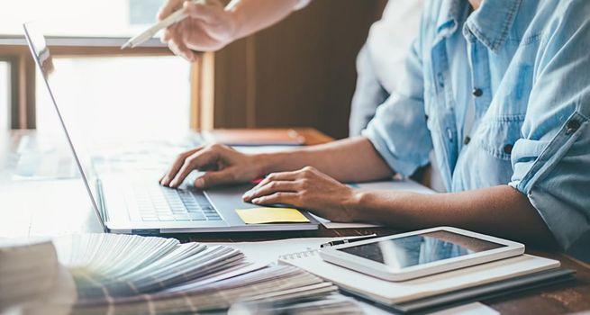 Could Burford Capital Be the Smartest Alternative Investment Stock Right Now?