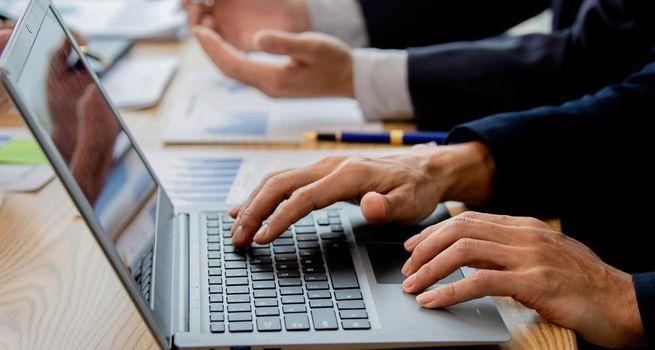 ABDX Shares Move Higher: Is Abingdon Health a Small-Cap Stock to Watch?