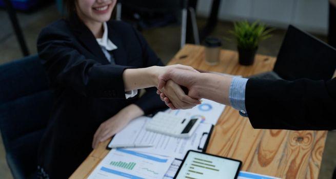 Should Investors Buy Rightmove Stock During This Consolidation Phase?