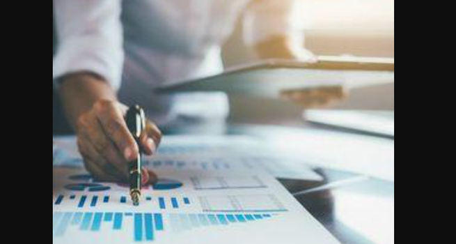 GSK PLC (LSE:GSK) Raises Full-Year Earnings Guidance Following Q2FY24 Performance