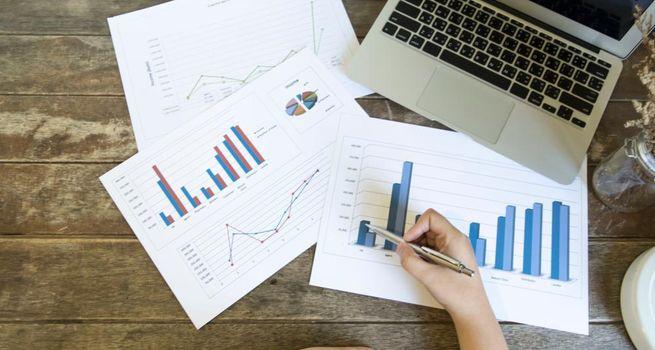 Is Manolete Partners benefiting from rising insolvency case volumes?