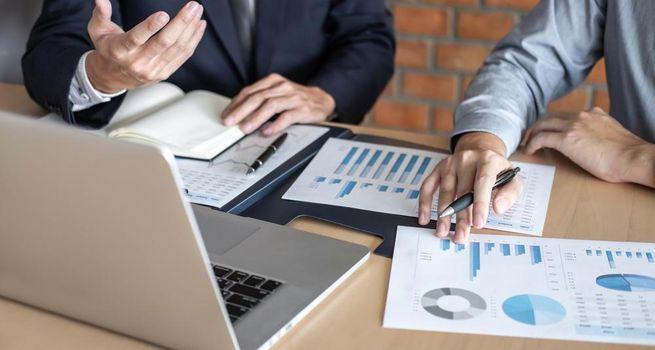 Is ENET Stock Worth the Risk for Speculative Investors in 2026?