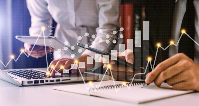 What Should UK Savers Know Before Comparing SIPPs and SMSFs?