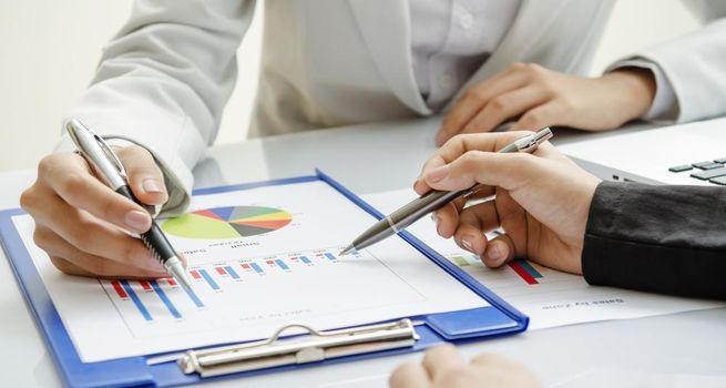 How Does Standard Chartered Gain From International Trade Activity?