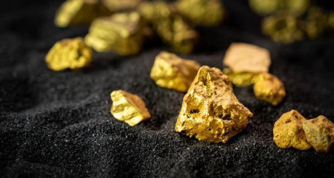 Why are gold mining stocks surging today and is CORA leading the rally?