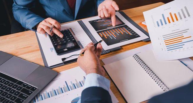 Can Asset Growth Support St. James's Place?