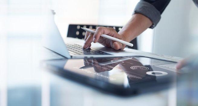 Is Pinewood Technologies stock crashing or a buying opportunity now?