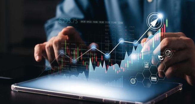 easyJet (LSE:EZJ) Holds Guidance As Summer Demand Builds-Citi Upgrades To Buy