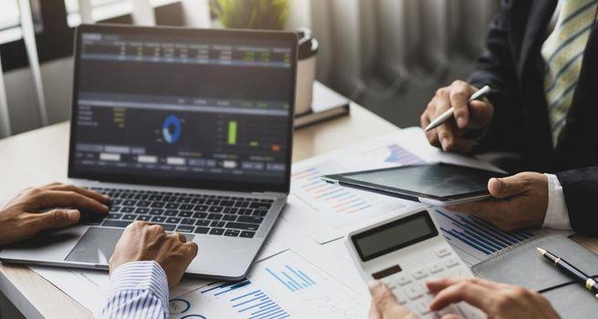 Is LSE:BREE - Breedon Group stock down 1.5% on macro fears or company-specific risks?