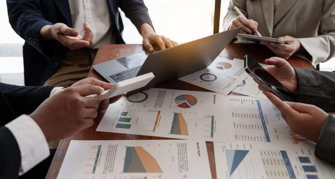 What’s Driving the Decline in Insig AI Shares?
