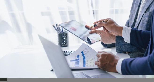 Reach plc (LSE: RCH) Dividend Yield 13.80%: Can Britain's Largest Newspaper Publisher Sustain Its Massive Dividend Yield?