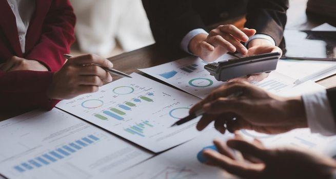 What Is Driving The Decline In Smith & Nephew Stock?