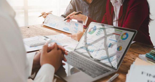 Is LSE:ICGT Undervalued Compared With Its Net Asset Value?