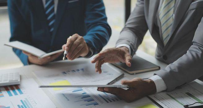 Is LSE:EXPN the Best FTSE 100 Fintech Stock to Buy Right Now?