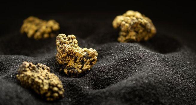 Why Are Mining Stocks Dropping Now — And Could Antofagasta Rebound Stronger?