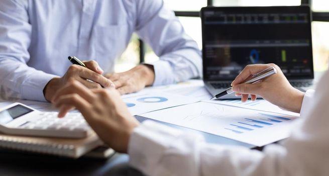 Can Hiscox Sustain Its Dividend Growth in Insurance Markets?