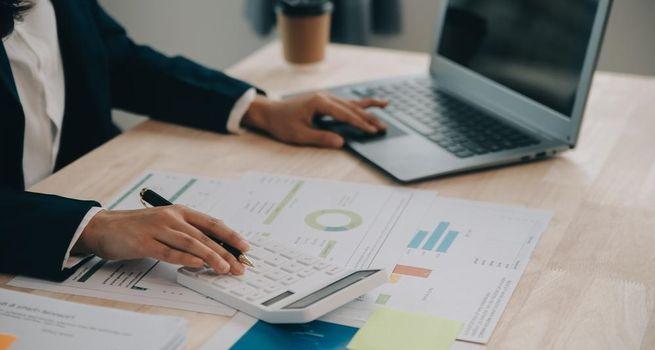 What’s Driving the Drop in Rockwood Strategic Shares?