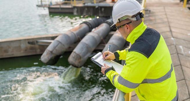 Is Severn Trent Plc (SVT) a Stable Utility Stock Investors Should Buy Now?