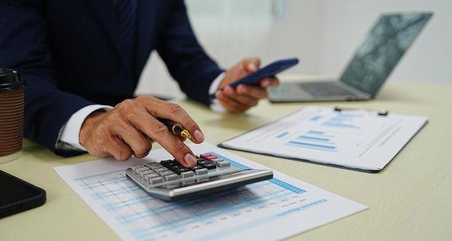 Is Ibstock PLC a Strong Recovery Opportunity in the Building Materials Sector?