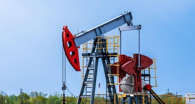 Is LSE:ARA - Aura Renewable Acquisitions Plc the Next High-Risk Renewable Energy Stock in the UK?