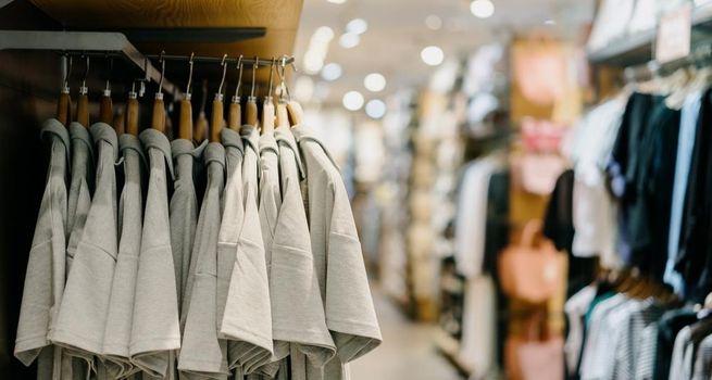 Can Burberry Deliver a Luxury Comeback for Long-Term Investors?