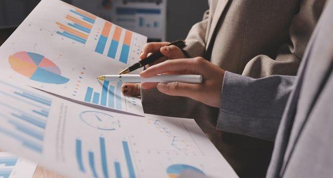 Can Elixirr Maintain Its Growth Momentum in a Competitive Market?