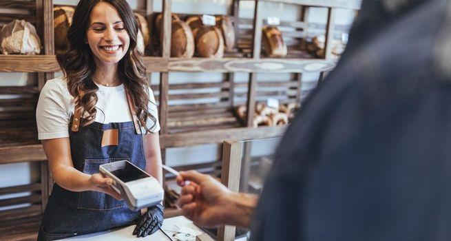 How Does Unilever Balance Brand Strength and Consumer Trends?