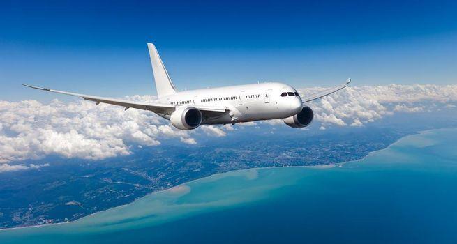Does easyJet PLC’s Holidays Division Add Long-Term Value for Investors?