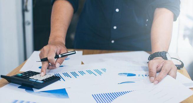 Legal & General Group (LSE: LGEN): NED Mark Jordy Buys Shares — What This Director Dealing Means for Investors
