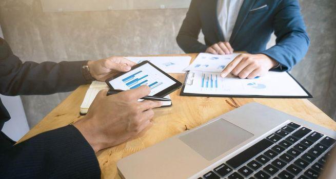 Morningstar's Top UK Income Funds: Which Dividend Strategies Stand Out in 2026?