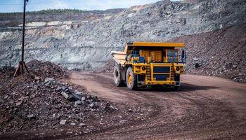 Is First Development Resources a High-Risk Mining Microcap Right Now?