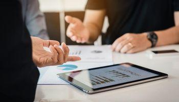 FDM Group (LSE:FDM): The Tech Talent Stock With a High-Yield Income Twist