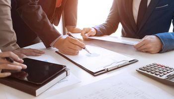 Can Headlam Group plc Strengthen Its Market Leadership?