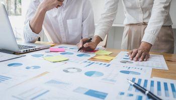 How Is Compass Group Benefiting from Global Contract Catering Demand?