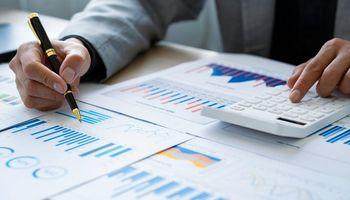 Can EKF Expand Its Global Presence in the Diagnostic Testing Market?