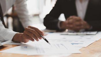 Should Investors Focus More on Lloyds Dividends or Buybacks?