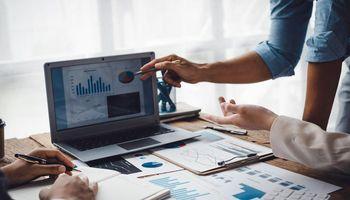 Are Lower Oil Prices Hurting HTG Stock?