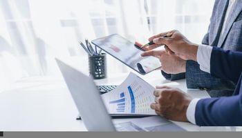 Reach plc (LSE: RCH) Dividend Yield 13.80%: Can Britain's Largest Newspaper Publisher Sustain Its Massive Dividend Yield?
