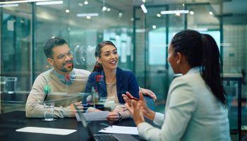 UK Politics Meets Markets: Why Government Policy Could Shape FTSE 100 Performance in 2026
