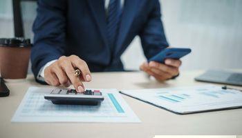 Can Liontrust Asset Management PLC Expand Its Assets Under Management?