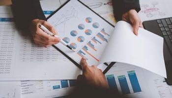Is Solvonis Therapeutics a High-Risk, High-Reward Biotech Investment?