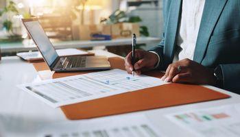 What Can Director Dealings Reveal About a Company?