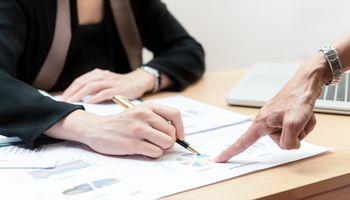 Dividend Tax UK 2026: Why Retail Investors Are Rethinking Passive Income and Tax-Efficient Investing