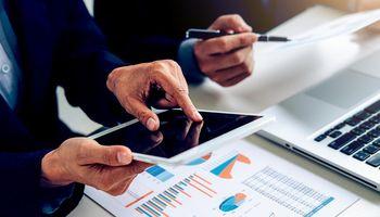 Is LSE:LSEG - London Stock Exchange Group plc Becoming a Long-Term Opportunity After Today's 3.10% Decline?